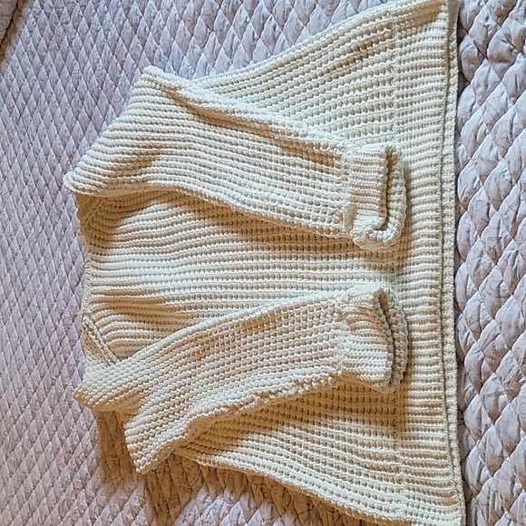 H&M | Knitted Sweater - Picture 7 of 7